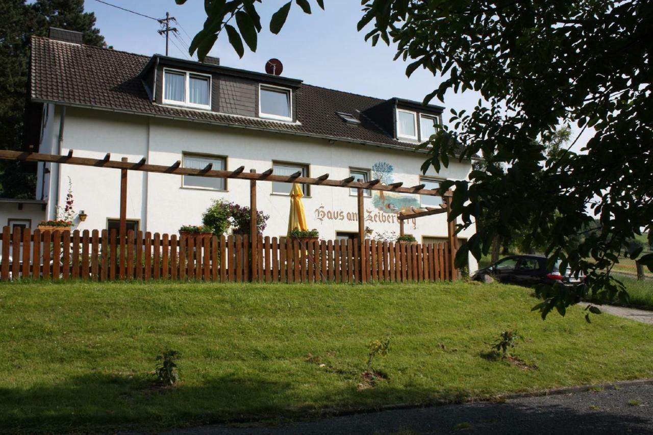 Haus Am Zeiberberg Sinzig Exterior foto